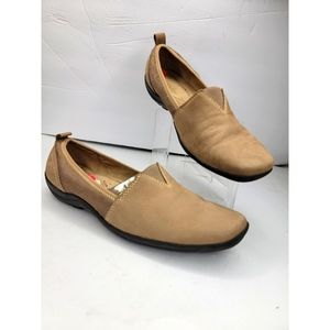 Naturalizer  - Tan Comfort Slip Ons